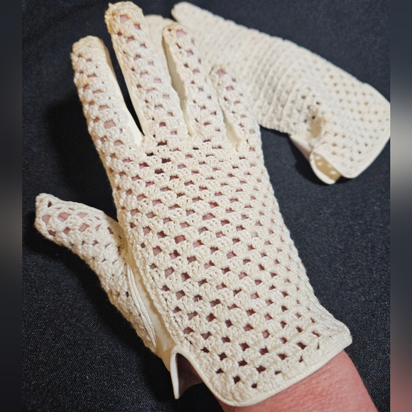 50s 60s Grandoe Leather & Crochet Cream Cottagecore Gloves Made in Itlay - Picture 4 of 15